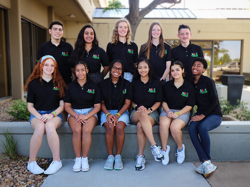 Group picture of Yabers 2022-23