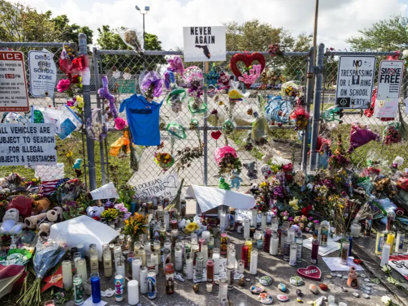 Memorial of Marjory Stoneman Douglas High School mass shooting
